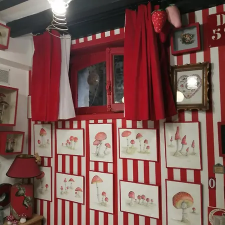 Les Petites Dieppoises - La Taniere Du Loup Daire Dieppe