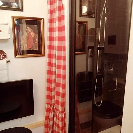 Les Petites Dieppoises - La Taniere Du Loup Daire Dieppe