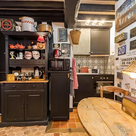 Les Petites Dieppoises - La Taniere Du Loup *